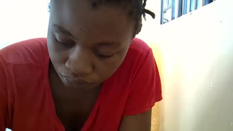 cute_savanna online show from December 5, 4:53 am