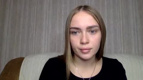 cute_shy06 online show from November 19, 6:19 pm