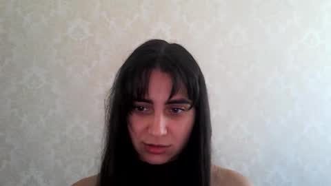 cute_strawberry_ online show from September 16, 10:12 am
