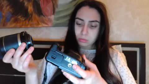 cute_strawberry_ online show from February 27, 4:10 pm