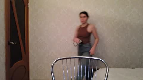 cute_strawberry_ online show from December 16, 5:06 am