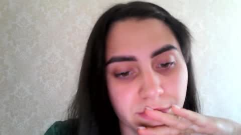 Snapshot of cute_strawberry_ chatting on September 30, 7:14 am cute_strawberry_ online show from September 30, 7:14 am