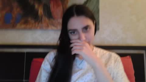 cute_strawberry_ online show from February 9, 6:58 pm