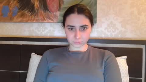 cute_strawberry_ online show from February 22, 7:54 pm