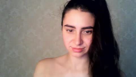 Snapshot of cute_strawberry_ chatting on October 27, 9:16 am cute_strawberry_ online show from October 27, 9:16 am