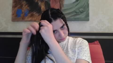 cute_strawberry_ online show from February 10, 6:45 pm