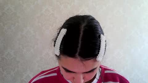 Snapshot of cute_strawberry_ chatting on October 5, 7:13 am cute_strawberry_ online show from October 5, 7:13 am