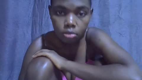 Snapshot of cute_tamara1 chatting on October 15, 6:10 pm cute_tamara1 online show from October 15, 6:10 pm