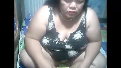 cutechubbyasian online show from January 15, 11:38 am