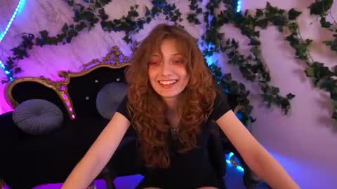 Foxy online show from October 19, 1:46 pm