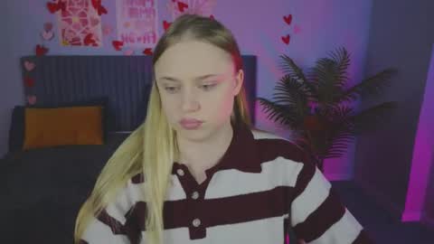 Amyy online show from May 25, 2:10 am