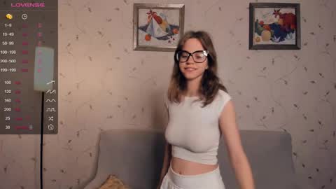 Snapshot of cutefluffy chatting on September 27, 7:43 pm Melisa online show from September 27, 7:43 pm