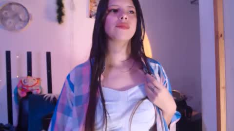 haome online show from November 25, 9:44 am