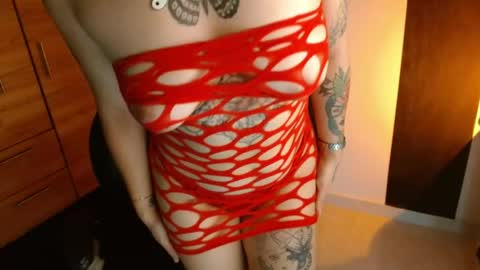 isabella online show from April 17, 9:06 pm