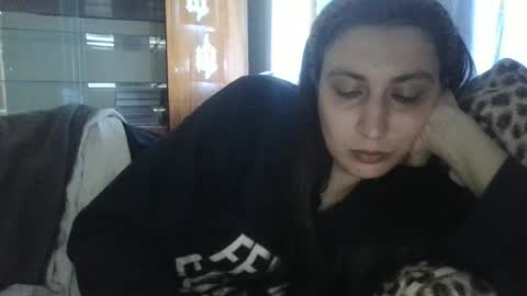 cutekattie online show from June 26, 8:59 am