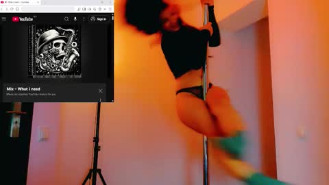 Snapshot of cuteness__girl chatting on September 9, 4:56 am Cuteness Girl online show from September 9, 4:56 am