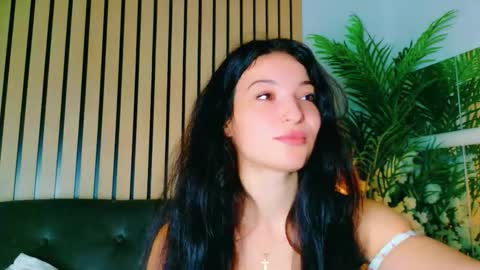 Snapshot of cuteness__girl chatting on September 11, 6:25 am Cuteness Girl online show from September 11, 6:25 am