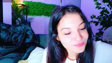 Snapshot of cuteness__girl chatting on October 23, 7:47 am Cuteness Girl online show from October 23, 7:47 am