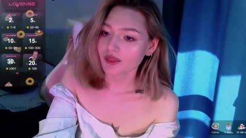 cutepie33 online show from October 22, 9:25 am