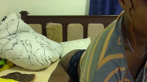 cutermilly online show from January 14, 9:56 am