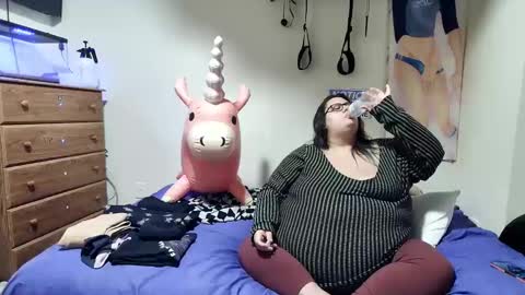 Cutetea online show from January 24, 3:00 am