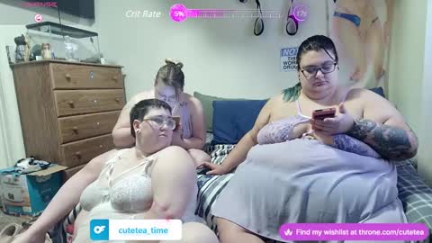 Cutetea online show from February 25, 1:09 am