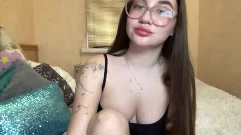 CuteAnn online show from November 3, 9:08 pm