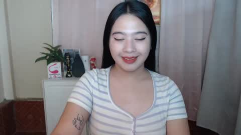 cutie_asianwoman online show from January 27, 4:11 pm