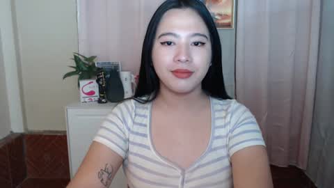 cutie_asianwoman online show from February 1, 5:05 pm