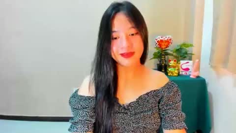 Snapshot of cutie_asianwoman chatting on September 28, 8:08 am cutie_asianwoman online show from September 28, 8:08 am
