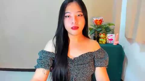 Snapshot of cutie_asianwoman chatting on October 4, 8:53 am cutie_asianwoman online show from October 4, 8:53 am