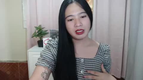 cutie_asianwoman online show from December 10, 3:55 pm