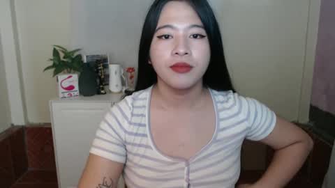 cutie_asianwoman online show from February 8, 5:39 pm