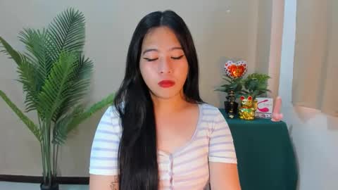 cutie_asianwoman online show from September 12, 5:41 am