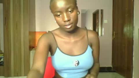 Snapshot of cutie_choco chatting on September 20, 9:46 pm Choco online show from September 20, 9:46 pm