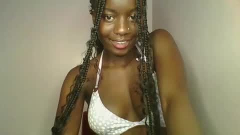 Snapshot of cutie_choco chatting on October 11, 3:59 pm Choco online show from October 11, 3:59 pm