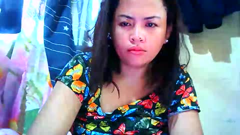 cutie_pie02 online show from March 8, 2:04 am