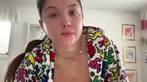 Cutieoggg420 online show from January 6, 6:31 pm