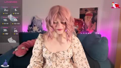 CutieSue online show from December 9, 12:23 am