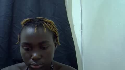 cuttey_slim22 online show from April 8, 1:13 pm