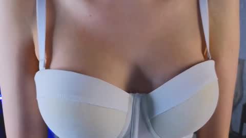 Kate online show from February 24, 3:20 pm