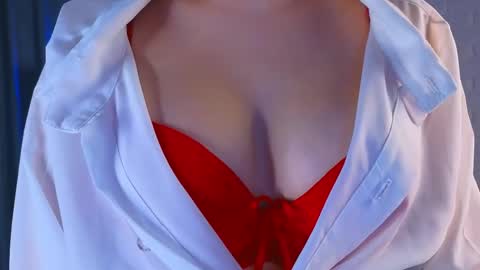 Kate online show from March 12, 3:07 pm