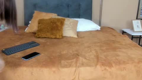 Cyan online show from January 2, 1:08 pm