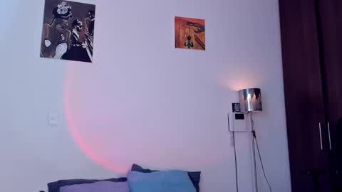 Cyan online show from September 12, 3:40 am