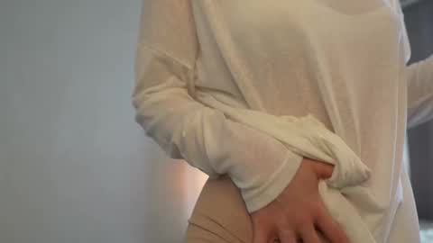 Snapshot of cyberheart_ chatting on September 26, 12:03 pm EMILY online show from September 26, 12:03 pm