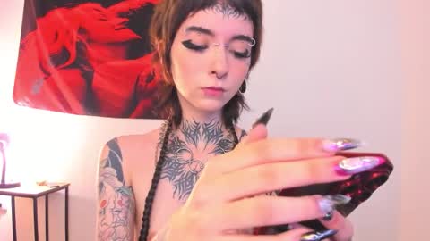 cel I am independent Help me reach 200 thumbs up uwu online show from February 4, 6:49 am