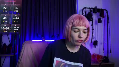 Snapshot of cyberxgoddess_ chatting on February 14, 1:29 pm Lily Goddess online show from February 14, 1:29 pm