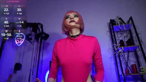 Snapshot of cyberxgoddess_ chatting on February 27, 1:07 pm Lily Goddess online show from February 27, 1:07 pm