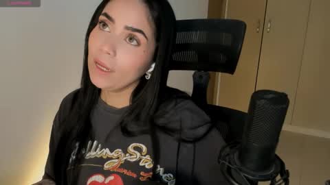 cyborgmuse online show from October 1, 3:17 pm