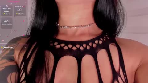 Cylie online show from February 18, 1:32 pm